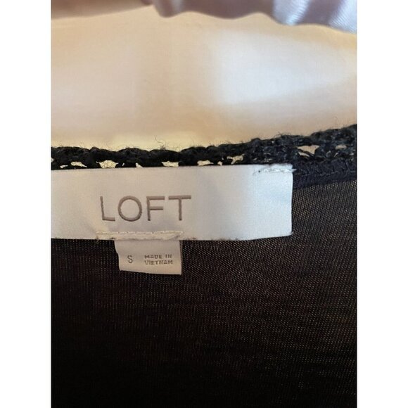 Loft Black Pullover Soft Top Short Sleeve Crochet & Fringe Size Small Boho Hippy - Picture 4 of 6